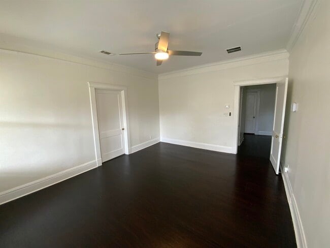 Building Photo - 1708 Glenview Ave