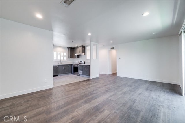 Building Photo - 5892 Nugget Cir