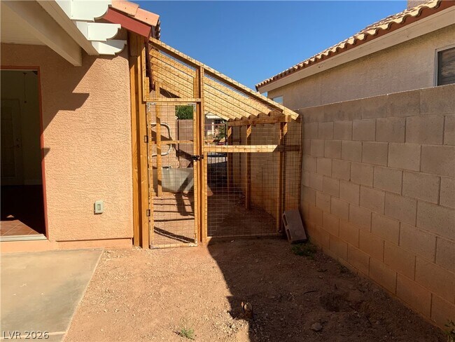 Building Photo - 216 Red Cloud Terrace