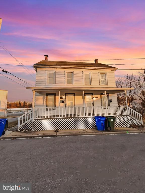 Building Photo - 488 McDowell Ave