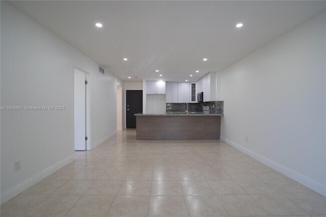 Building Photo - 7845 Camino Real