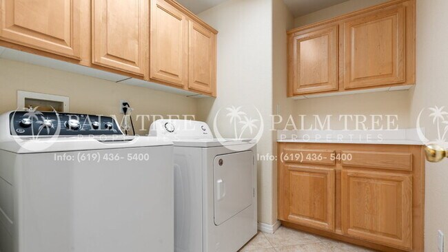 Building Photo - 807 Via Bahia