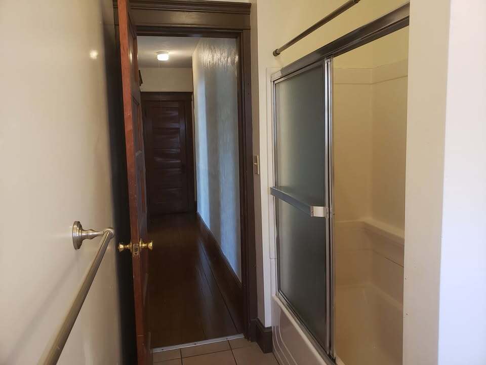 Building Photo - 234 Howard Ave