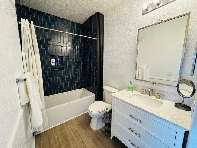 Building Photo - 2513 Maitland Crossing Way