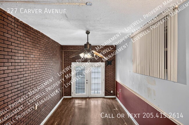 Building Photo - 327 Carver Ave
