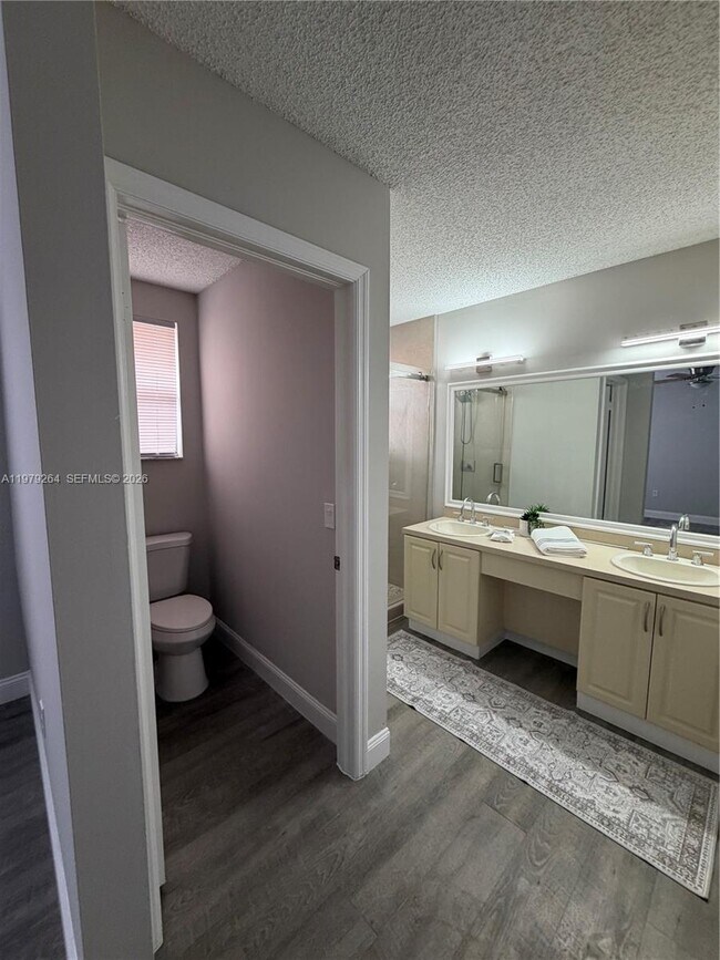 Building Photo - 1246 NW 125th Terrace