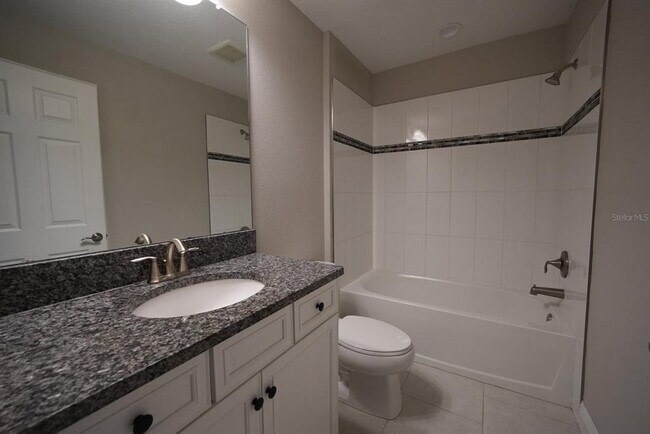 Building Photo - 5450 Wayfarer Ave