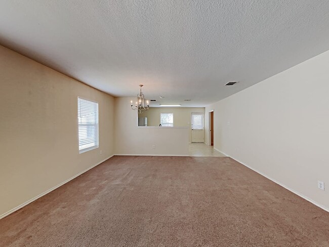 Building Photo - 724 Poncho Ln