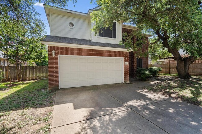 Building Photo - 1805 Gray Oak Dr