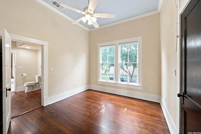 Building Photo - 312 Leigh St