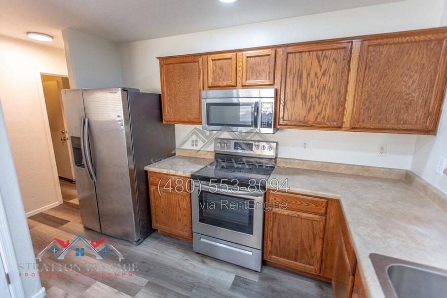 Building Photo - 44740 Gavilan Dr