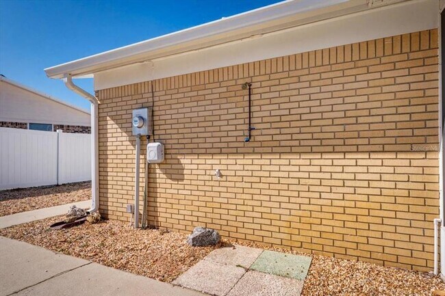 Building Photo - 3 Edmond Ct