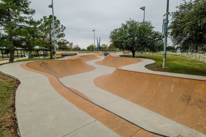 Building Photo - 305 Pebblebrook St