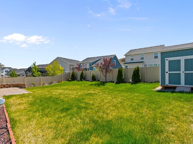 Building Photo - 4859 W Lower Bend Dr