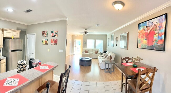 Building Photo - 4706 Dentcrest Dr