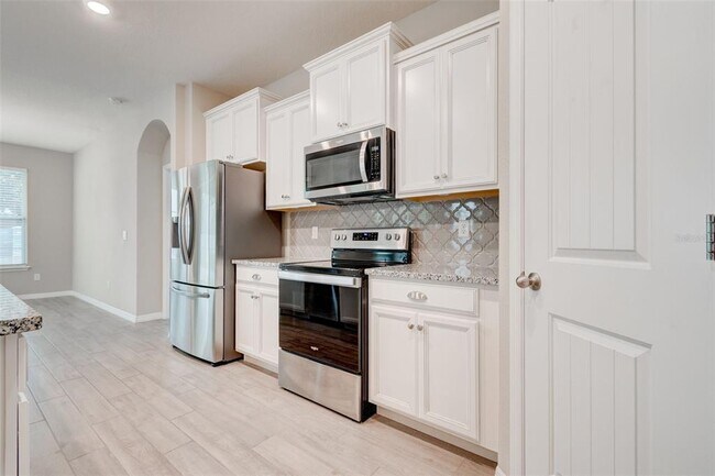 Building Photo - 413 Halter Dr