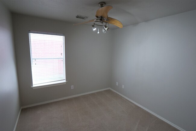 Building Photo - 5414 Trammel Dr