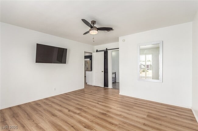 Building Photo - 505 Vincent Way