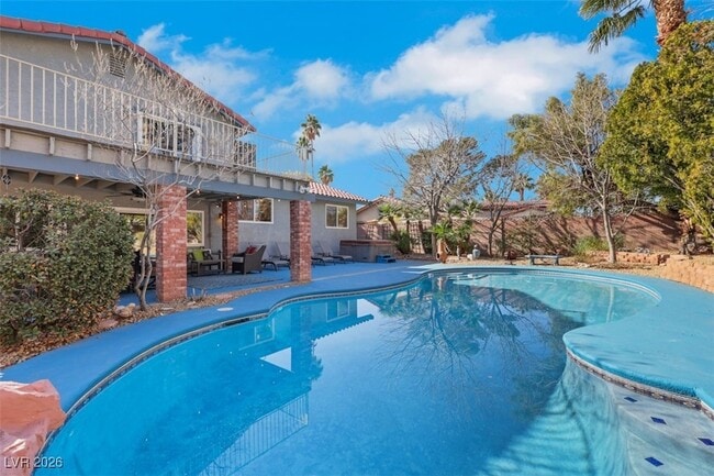 Building Photo - 5844 Buhl Ct