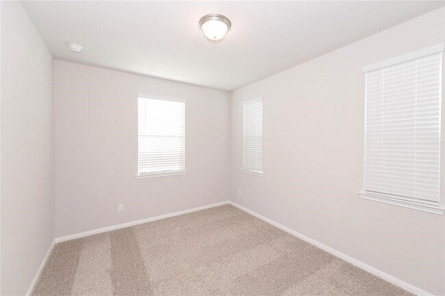 Building Photo - 4208 Peaceful Pines Ln