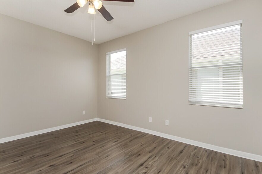 Building Photo - 2187 Mallard Creek Cir