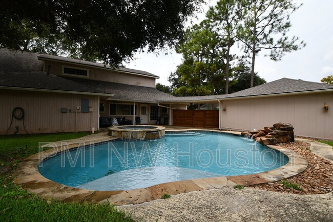 Building Photo - 3410 Plum Brook Ln
