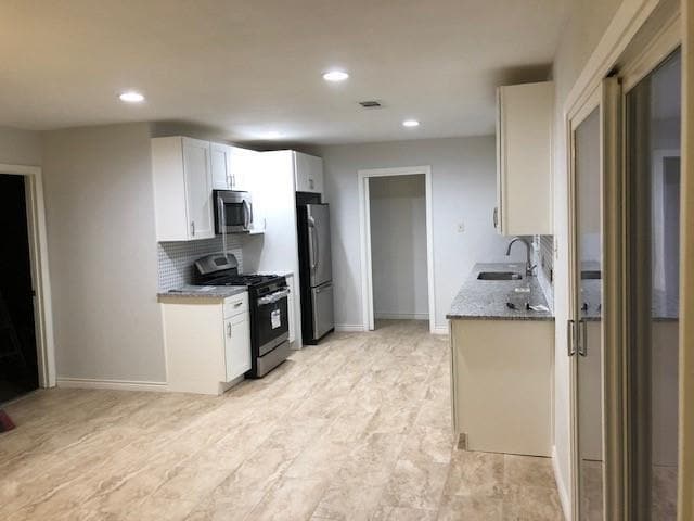 Building Photo - 655 Ferguson Dr