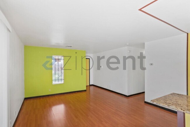 Building Photo - 2095 Olivera Rd