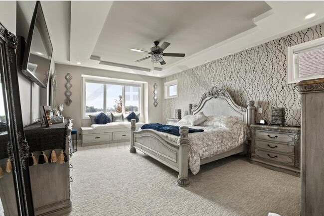 Building Photo - 8184 Woodland Shore Dr