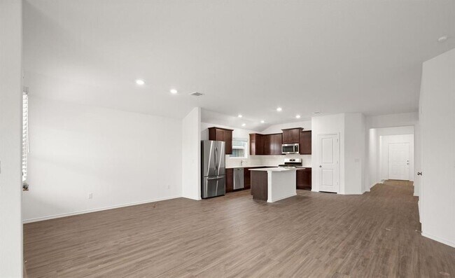 Building Photo - 460 Jack Ryan