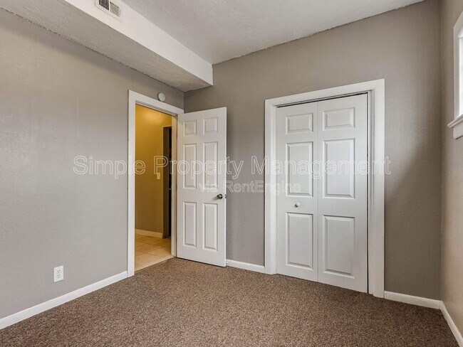 Building Photo - 201 NW 17th St