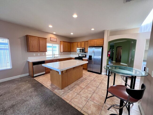 Building Photo - Wonderful 4 bedroom Single Story Murrieta Home for LEASE!