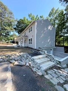 Building Photo - 644 Bantry Ln
