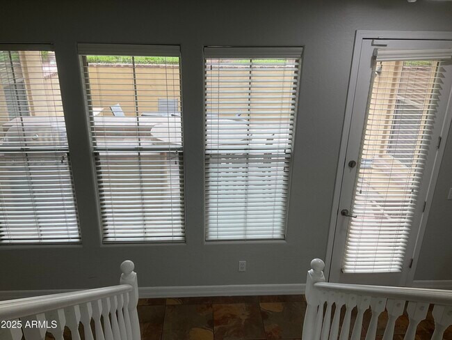 Building Photo - 20893 W Cora Vista