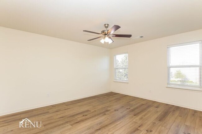 Building Photo - Coming Soon!