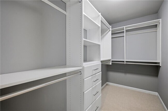 Building Photo - 2681 Oak Leaf Pl