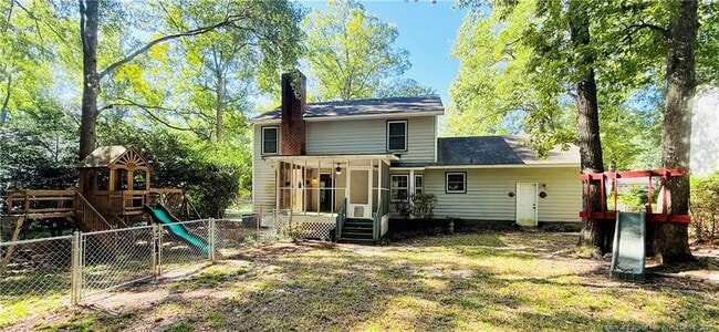Building Photo - 213 Lofton Dr