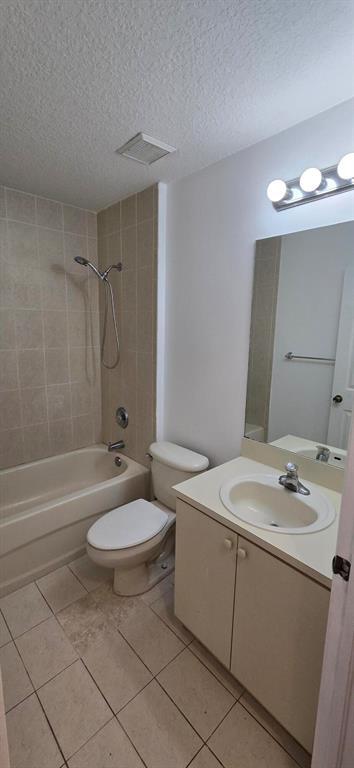 Building Photo - 4946 Leeward Ln