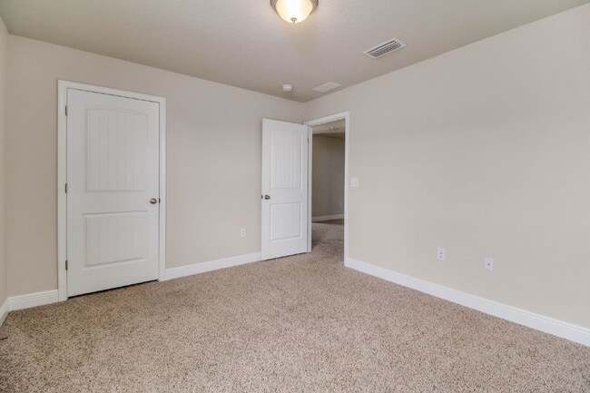 Building Photo - Stunning Two-Story Home with 4 Bedrooms, 2...