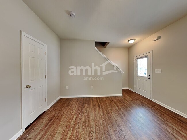 Building Photo - 4003 Semmes Ln