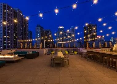 Building Photo - 68 W Huron St