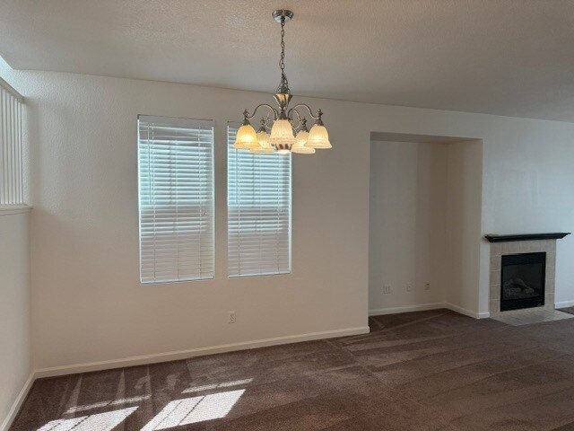 Building Photo - Gorgeous Modesto Home 3 Bedroom 2.5 Bathroom