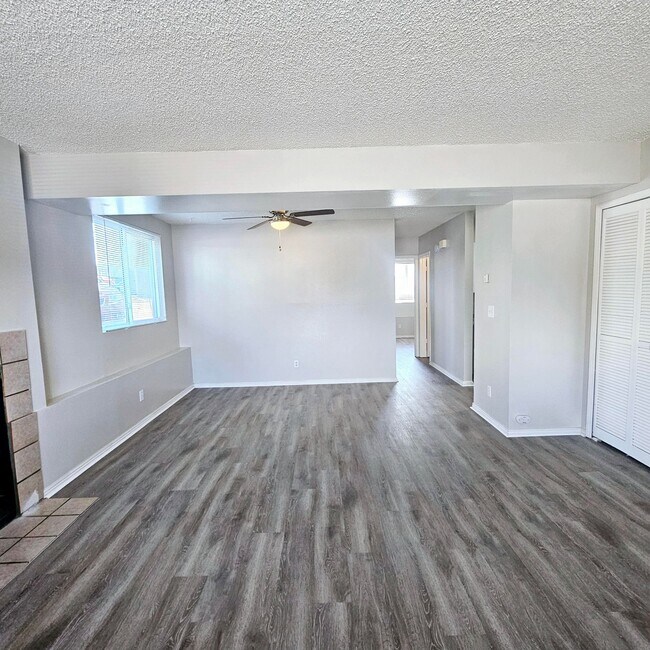 Building Photo - 1835 Zebulon Dr