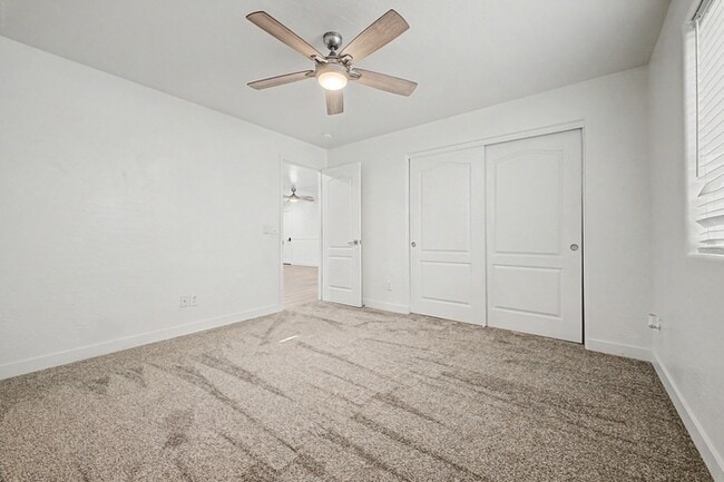 Building Photo - 3533 E Joseph Way