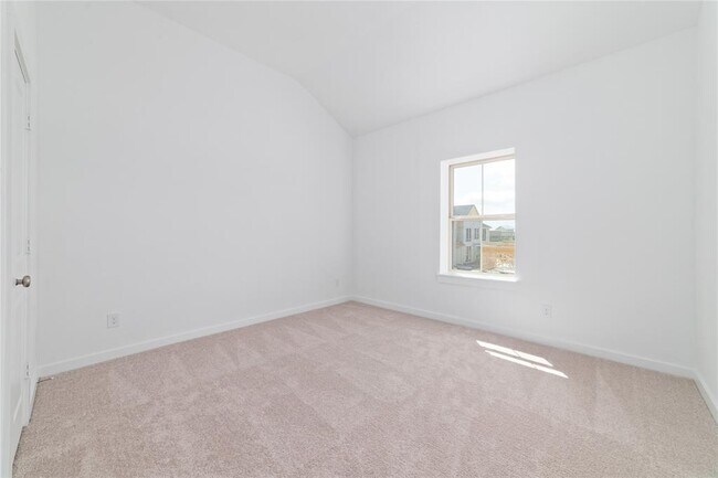 Building Photo - 6559 Scarlet Pond Ln