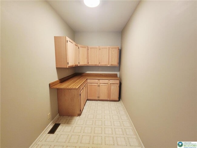Building Photo - 236 Lenape Trail