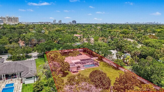 Building Photo - 7230 SW 104th St