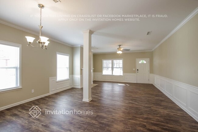 Building Photo - 1835 Yaupon Rd