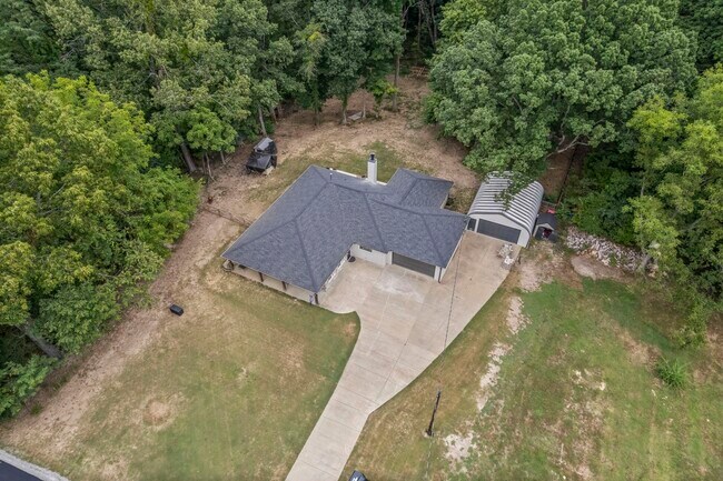 Building Photo - 370 Talley Rd