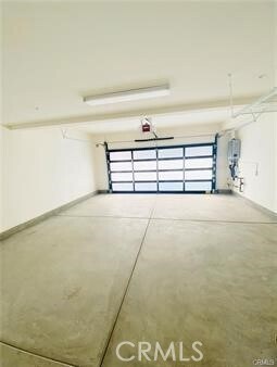 Building Photo - 402 Transport